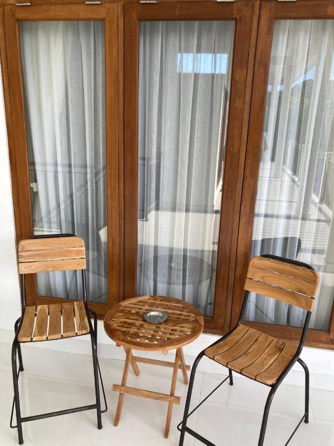 Villa Iris Homestay 乌鲁瓦图 外观 照片