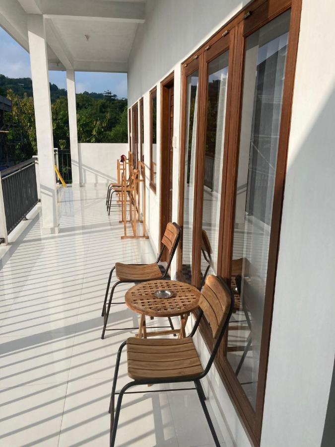 Villa Iris Homestay 乌鲁瓦图 外观 照片